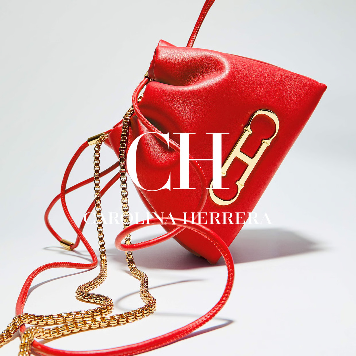 CH Enhance-CarolinaHerrera